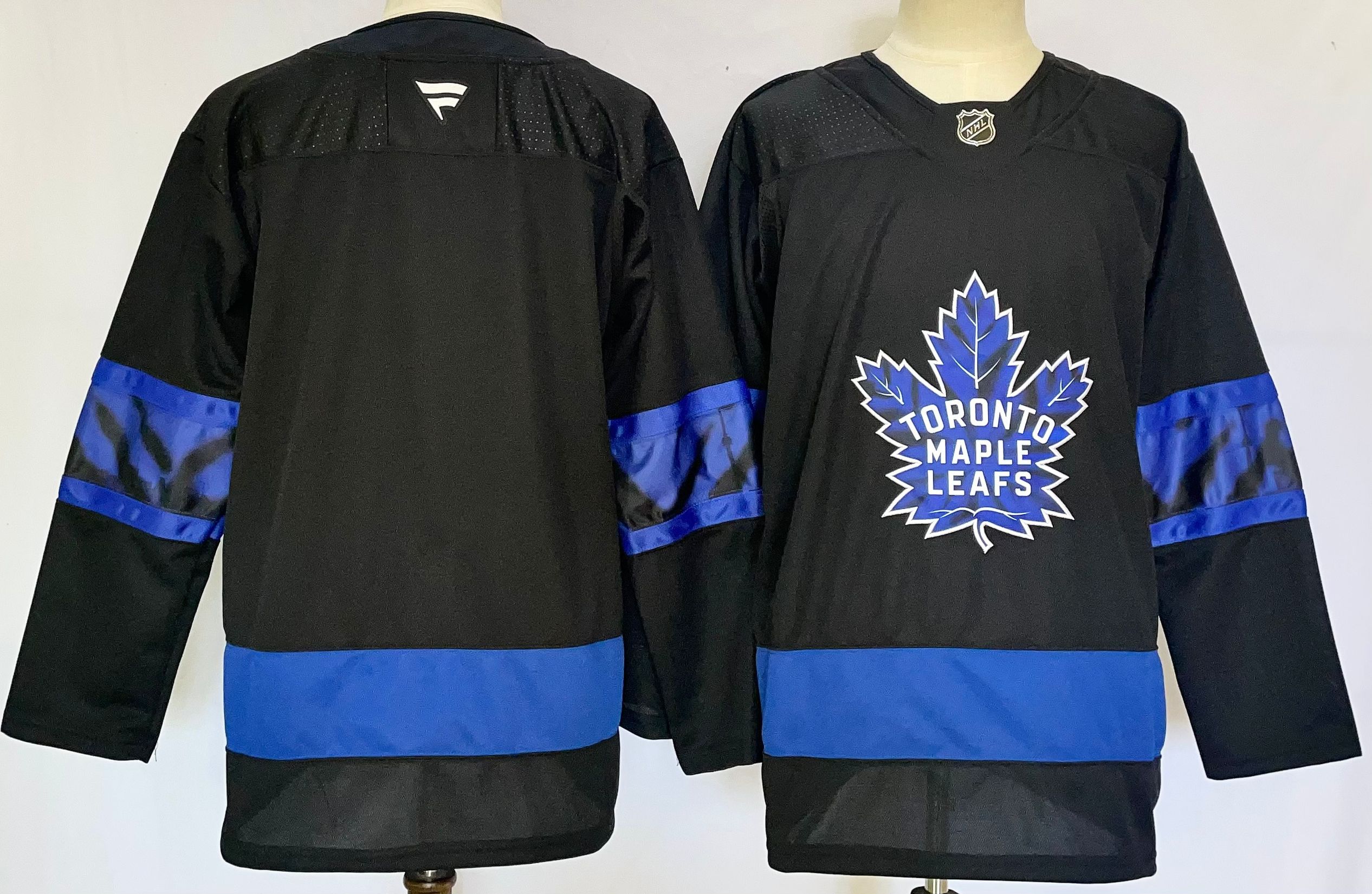 Men Toronto Maple Leafs Blank Black 2025 Home Premier Player NHL Jersey style 1